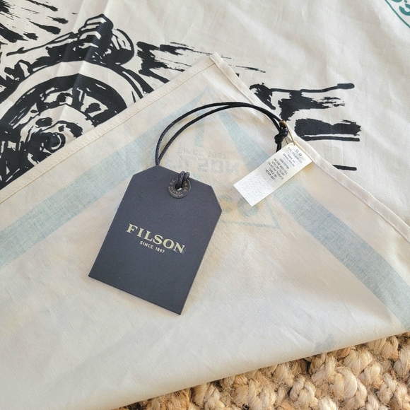 NWT Filson Helmsman Bandana Natural Captain Through Any Weather - Picture 5 of 7